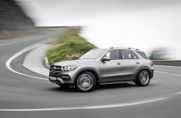 Official: the new Mercedes GLE – option for 7 seats and innovative active suspension