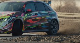Teaser – The future Mercedes-AMG A45 hits the racetrack