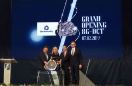 Mercedes-Benz has inaugurated production of the new 8G-DCT gearbox