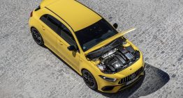 The 2.0-liter turbo engine of the Mercedes-AMG A 45 could be used by bigger models, too