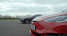 Mercedes-AMG GT 63 vs Tesla Model S – The very inappropriate drag race