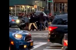 New Yorkers lift a Mercedes-Benz GLE to free a pedestrian trapped under it