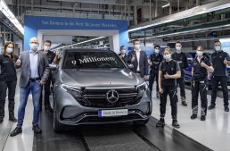 The 9 millionth car produced in Bremen is a Mercedes EQC