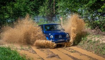Mercedes-Benz Stops Taking Orders for the G-Class. What Is Going On?