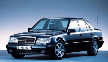 The story of the Mercedes engineered by Porsche