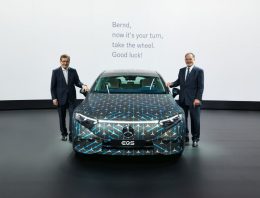 Former CEO BMW, Bernd Pischetsrieder, is the new chairman of Daimler AG