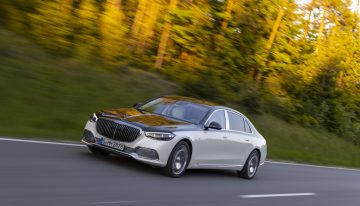Official: Mercedes-Maybach S 680 4Matic with V12, 9G-Tronic gearbox and 4wd