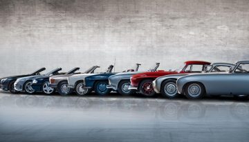 First photo of the Mercedes-Benz SL leaked online a month ahead official reveal