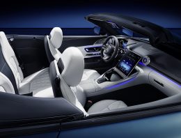 Mercedes-AMG SL interior pictures ahead of official presentation