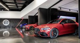 Mercedes-AMG has opened a new delivery hall in Afflaterbach