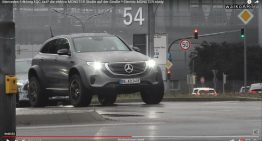 One-off Mercedes EQC 4×42 spied in tests in front of Mercedes prototypes convoy