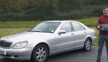 Old Mercedes-Benz S-Class with Tesla Model S-inspired yoke
