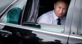 This Is the Mercedes-Benz Limousine Vladimir Putin Used 20 Years Ago