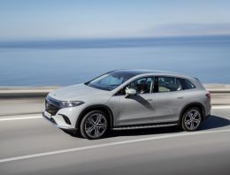 Mercedes EQS SUV: Up to 7 Seats and a Range of 660 km