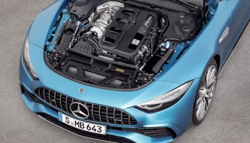 The first SL with 4 cylinders: Mercedes-AMG SL 43