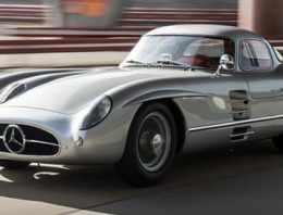 Who Is the Man Who Bought the Mercedes-Benz 300 SLR Uhlenhaut Coupe?