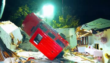 Stupid Stunt! YouTuber Drops Mercedes-AMG G 63 Through the Roof of a Shed, He’s on Board