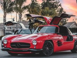 Widebody Mercedes-Benz 300 SL Gullwing Is Going to SEMA 2022