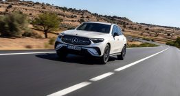 First review Mercedes GLC 2023 by auto motor und sport magazine