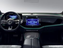 First official pictures of the Mercedes E-Class (W214) interior