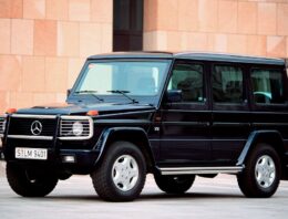 30 years Mercedes 500 GE V8, the first V8 in the G-Class