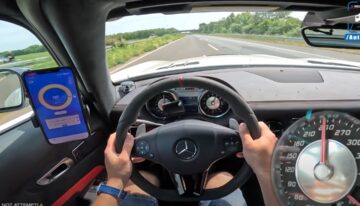 Mercedes SLS AMG Black Series Hits 190 MPH on the Autobahn, the Soundtrack Is a Hit