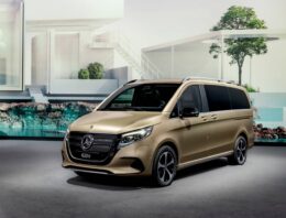 Facelift and new equipments for the Mercedes V-Class, EQV, Vito, eVito