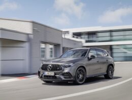 Mercedes-AMG GLC 63 S E Performance and GLC 43 4Matic: small 2-liter engine with electric help