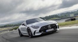 The new Mercedes-AMG GT Coupe is 6,000 euros cheaper than the AMG SL
