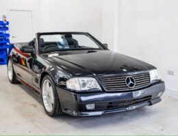 400,000 euros for the Mercedes SL73 AMG R129 that belonged to the Sultan of Brunei