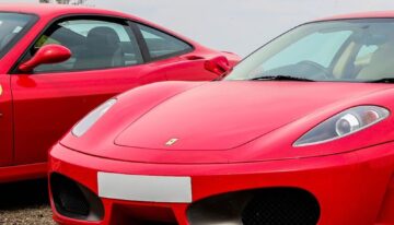 Luxury Travel: Essential Tips for First-Class Car Service