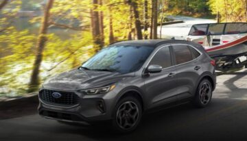 How the 2025 Ford Escape Beats Competitors in Fuel Economy