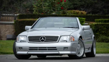 Very Rare Mercedes SL 72 AMG Sold for a Record Price of 430,000 USD