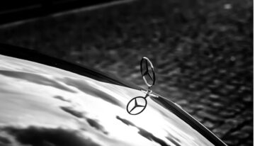 Mercedes at the Crossroads: Lease Return or Keep It?