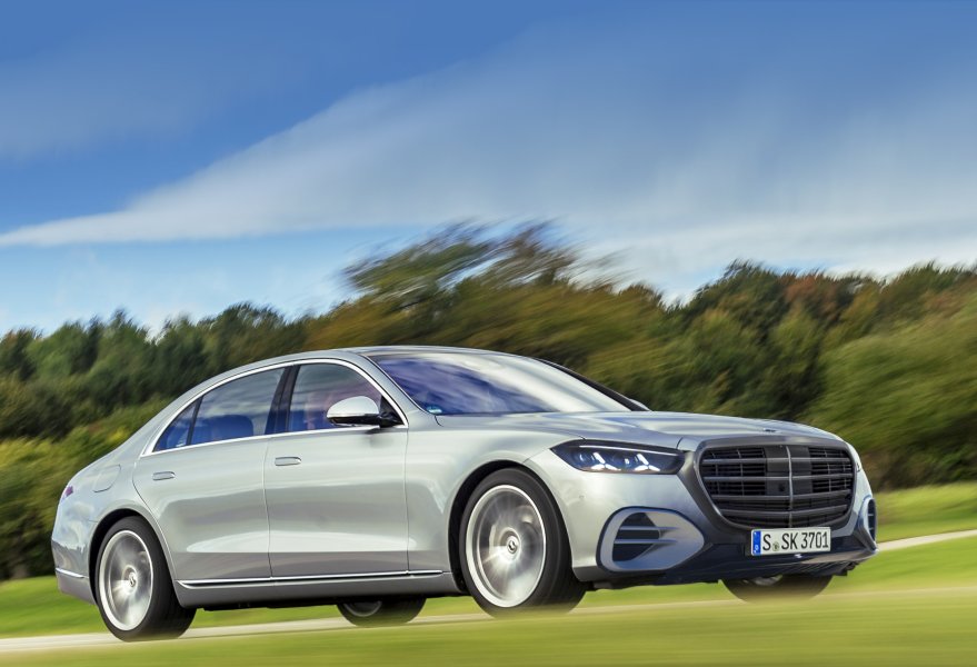 Mercedes S-Class facelift W223 2026