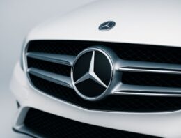 Identifying and addressing defects in Mercedes-Benz vehicles
