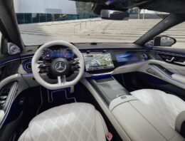 Comparing Mercedes Technology With Competing Automakers   