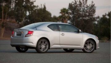 What to Know Before Lowering a Front-Wheel Drive Coupe