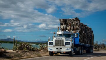 Why Large Commercial Trucks Pose Greater Risks on Urban Highways