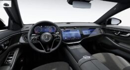 Mercedes S-Class W223 Facelift Makes Historic Debut with Textile Upholstery