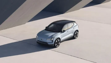 Stop Buying Petrol! 5 Electric Cars in 2026 That Will Save You Lakhs