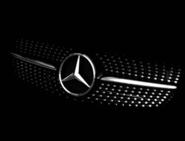 Mercedes Accident History: What a VIN Report Shows vs. What It May Miss