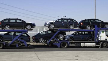 Seasonal Car Shipping: Why Timing Can Save You Hundreds