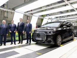 Mercedes Begins Production of the New Mercedes VLE at Its Vitoria Plant in Spain