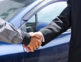 Houston Vehicle Buyers: Mercedes vs Other Popular Brands