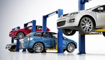 Maximizing Garage Space: Why 2 Post Car Lifts Are a Game-Changer for Workshop Startups