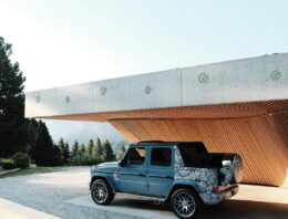 First Official Photos of the Mercedes G-Class Cabriolet with the Soft Top Retracted