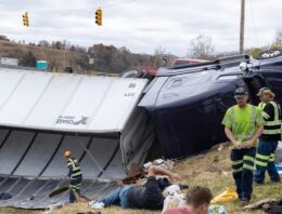 How Tire Blowouts Lead to Serious Commercial Vehicle Crashes