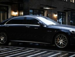 The Engineering Choices That Made Mercedes the Benchmark for Luxury