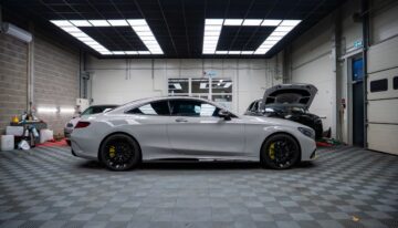 Dealer Or Independent: Servicing Your Mercedes Without Voiding The Warranty